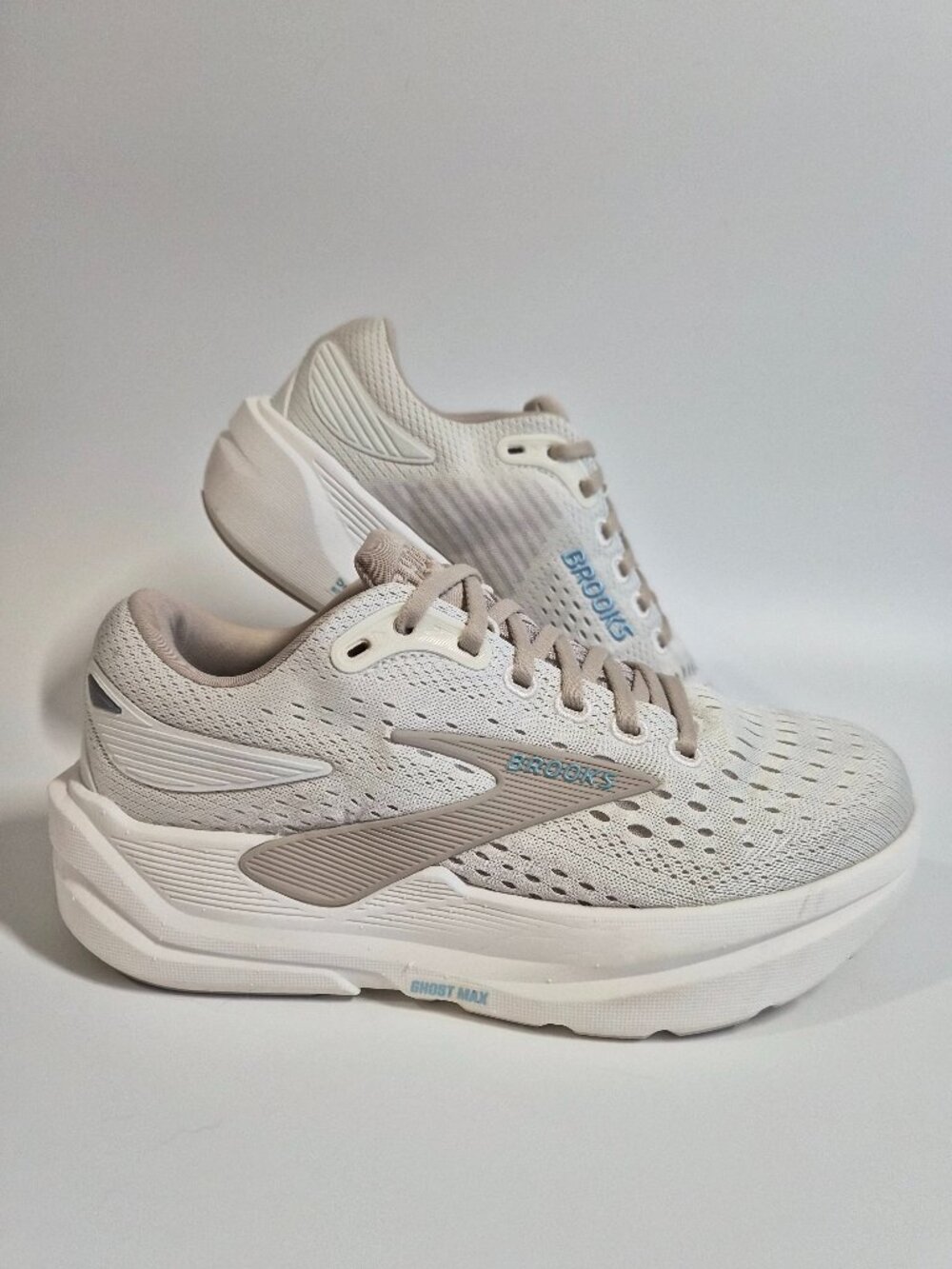 Brooks Ghost Max 3 - Women - Size 6.5 Wide